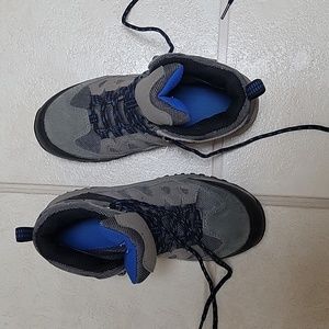 Kids hiking boots,  sz 3